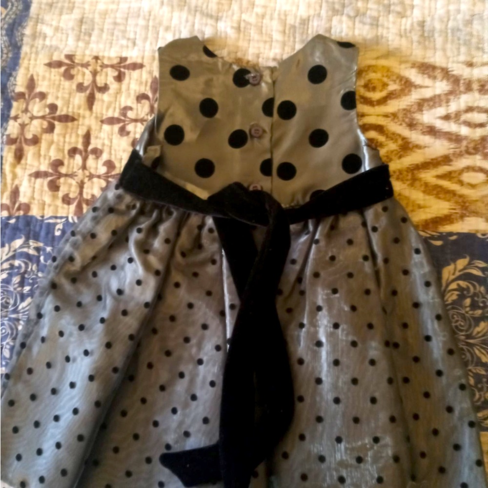Cute baby dress size 18months